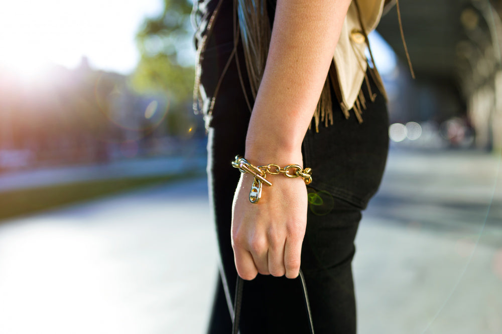 How to Style Gold Bracelets with Different Outfits